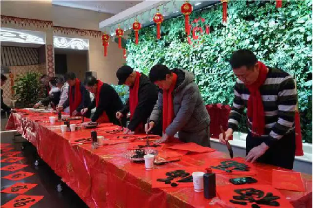 学校协办开展“侨见新城·祝福到家”新春行活动