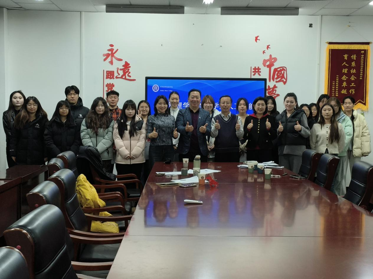 管理学院首届师生人工智能应用能力大赛初赛（学生组）圆满落幕